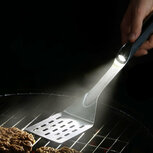 Grilllight - RVS BBQ spatel met zaklamp - Lifetime warranty Grilllight - RVS BBQ spatel met zaklamp - Lifetime warranty